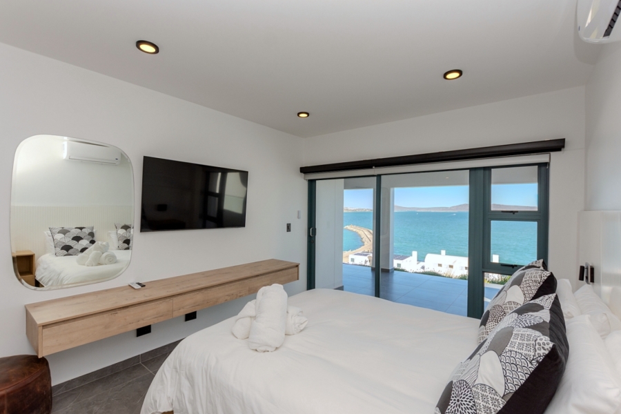5 Bedroom Property for Sale in Mykonos Western Cape